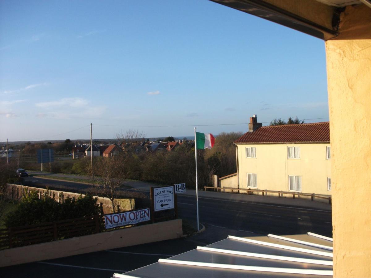 Hotel Valentino'S Filey Zewnętrze zdjęcie